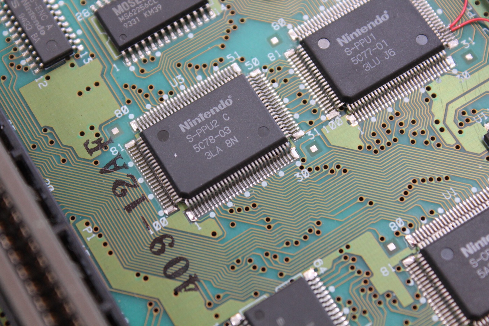 Disabling F413A and Installing SuperCIC onto an SNSP-CPU-02 Board